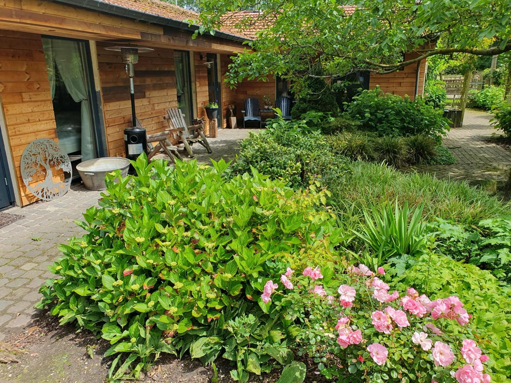 B&B Land Of Tir Nan Og Lommel Eksteriør bilde